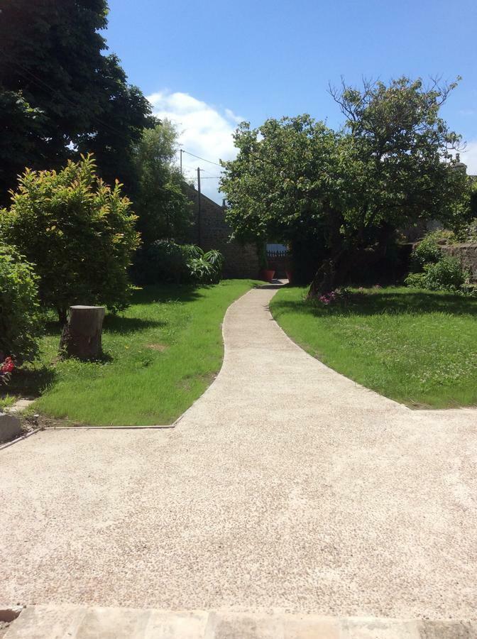 L'Ermitage Bed and Breakfast Saint-Vaast-la-Hougue Εξωτερικό φωτογραφία